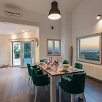 Four-bedroom In * Klis