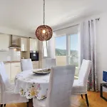 Four-bedroom In * Klis