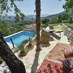 Four-bedroom In Nyaraló