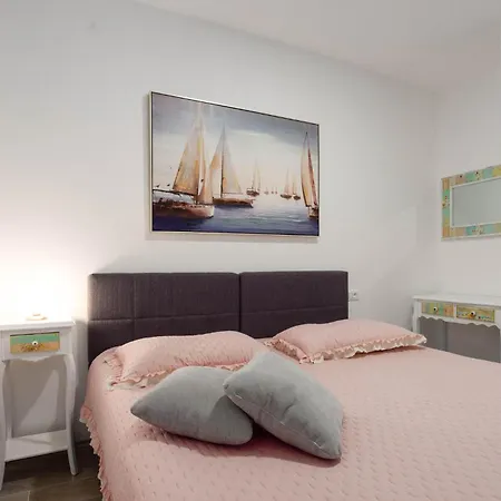 Four-bedroom In Klis