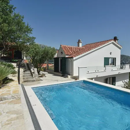 Four-bedroom In *